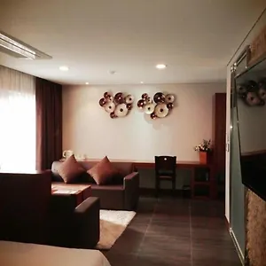 Motel Reve Business