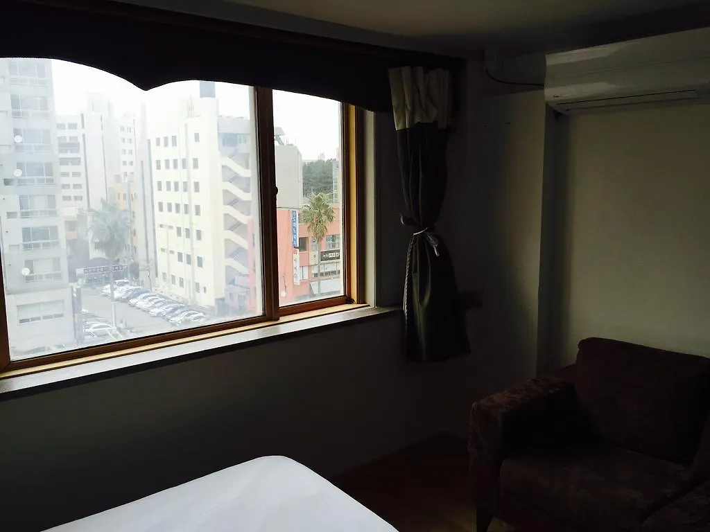 Jeju Grace Tourist Hotel